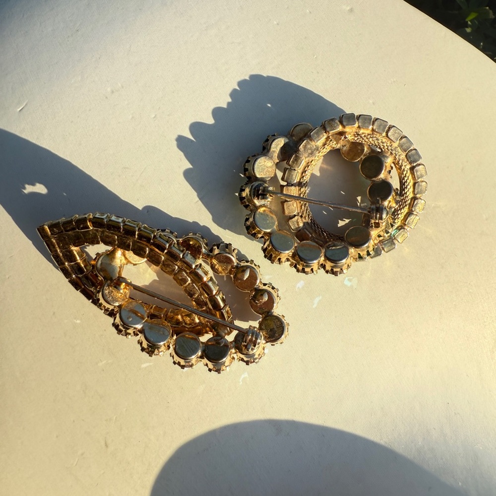 Colored Rhinestone Brooch (2 pieces) - Picture 2 of 2